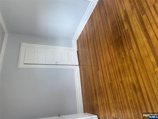381-383 Centre 3, Nutley, NJ 07110