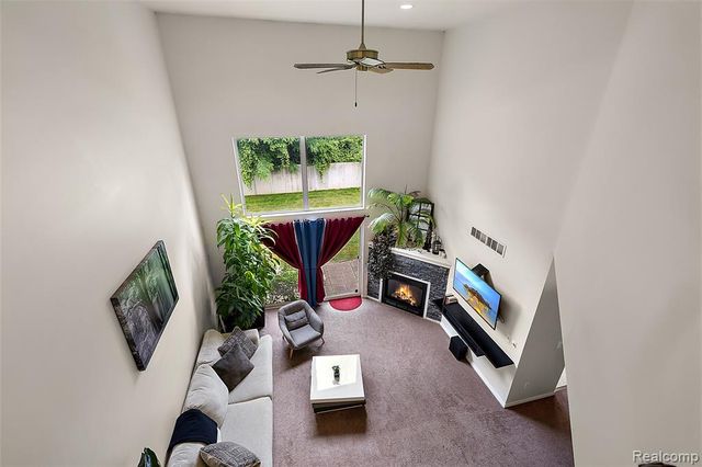 19208 W 11 Mile Road, Lathrup Village, MI 48076