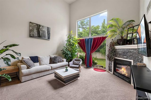 19208 W 11 Mile Road, Lathrup Village, MI 48076