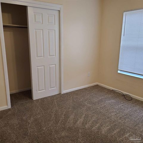 7771 Aaron Dr, Pensacola, FL 32534