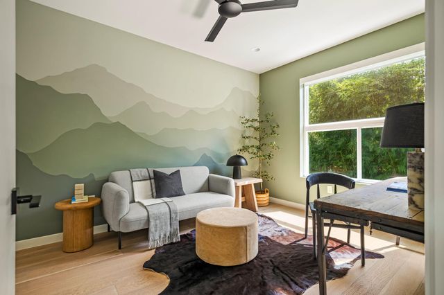 605 Brentwood ST 1, Austin, TX 78752