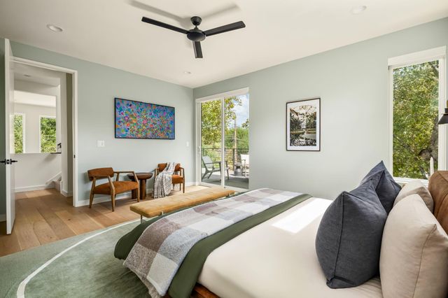 605 Brentwood ST 1, Austin, TX 78752