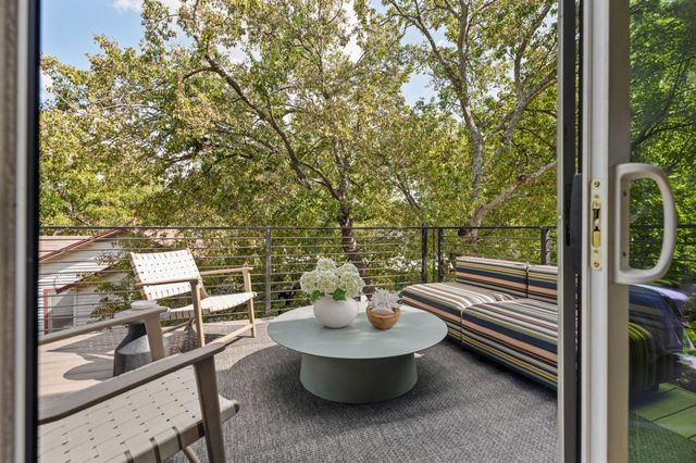 605 Brentwood ST 1, Austin, TX 78752