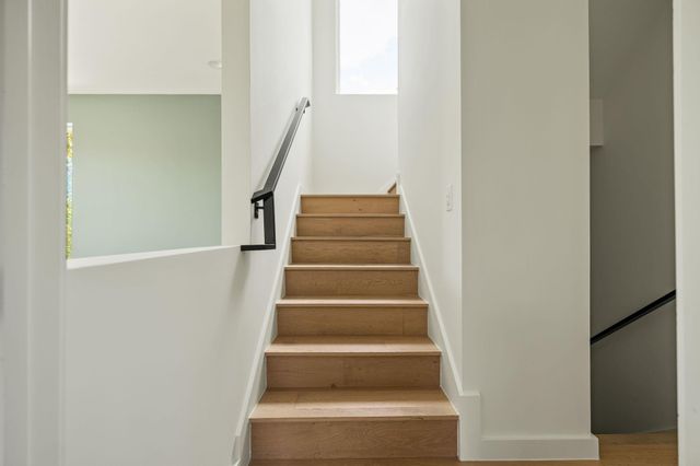 605 Brentwood ST 1, Austin, TX 78752