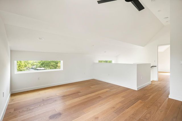605 Brentwood ST 1, Austin, TX 78752