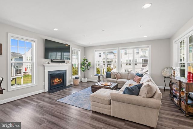 2916 QUARRY CIR, Odenton, MD 21113