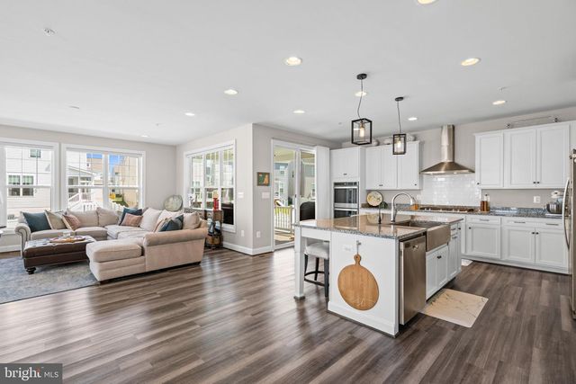 2916 QUARRY CIR, Odenton, MD 21113