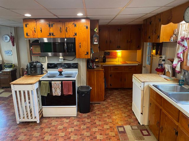 31 Green Street, Northwood, NH 03261