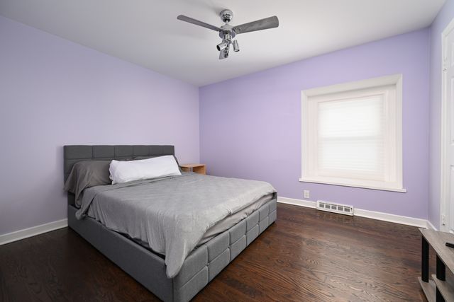 360 Erie Circle, Bloomingdale, IL 60108