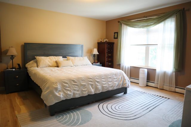 200 Farmall Drive, Hinesburg, VT 05461