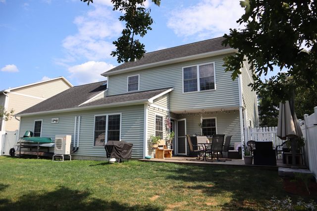 200 Farmall Drive, Hinesburg, VT 05461
