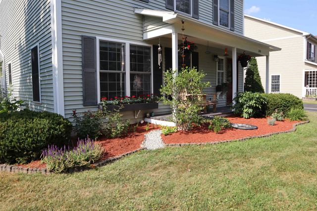 200 Farmall Drive, Hinesburg, VT 05461