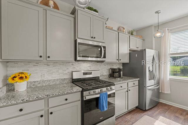 106 Cedar View Cir, Bluffton, SC 29909