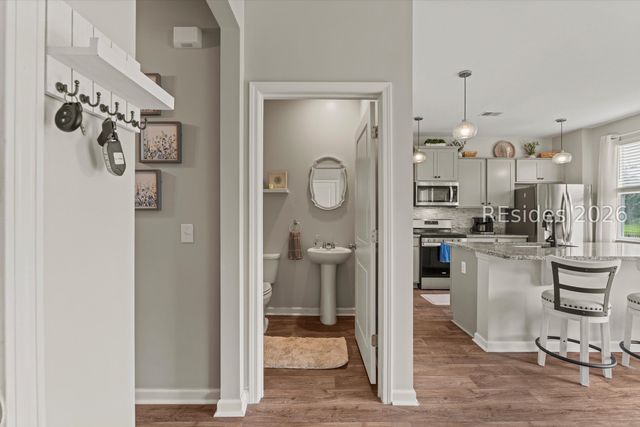 106 Cedar View Cir, Bluffton, SC 29909