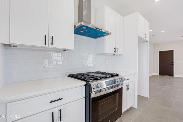 12328 Ben Dowell Way, El Paso, TX 79934