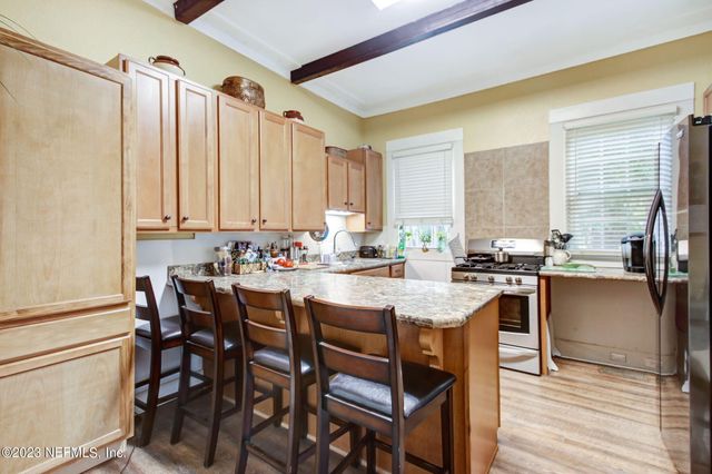 211 HWY 17, East Palatka, FL 32131