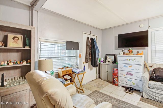 211 HWY 17, East Palatka, FL 32131