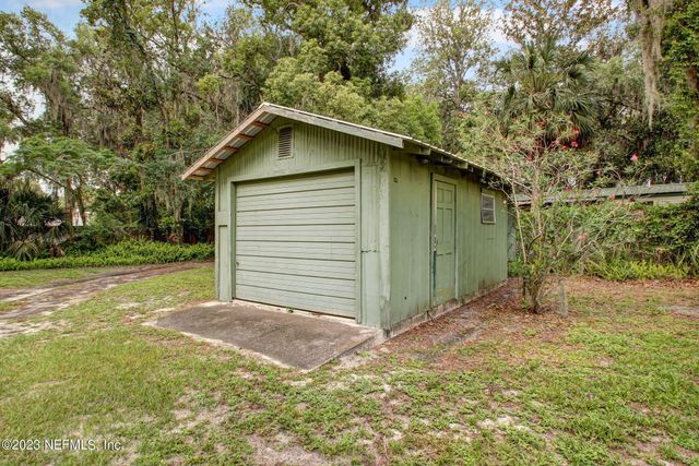 211 HWY 17, East Palatka, FL 32131