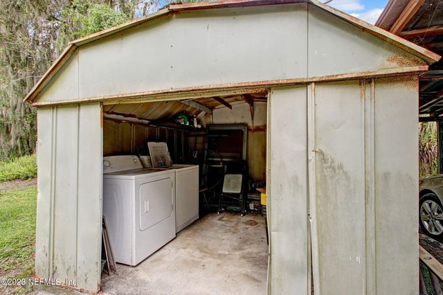 211 HWY 17, East Palatka, FL 32131