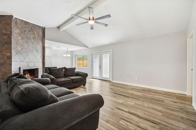 4023 Broken Elm Drive, Spring, TX 77388