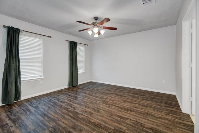 513 Hospital Street, Tomball, TX 77375