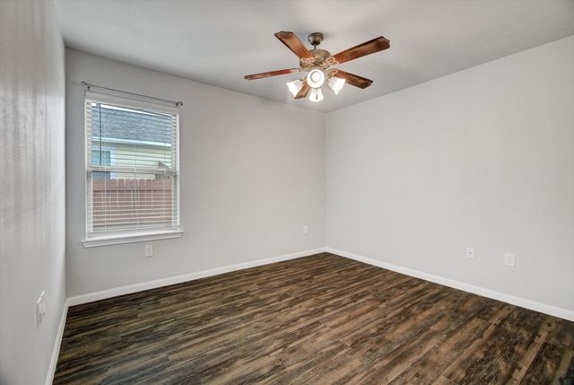 513 Hospital Street, Tomball, TX 77375