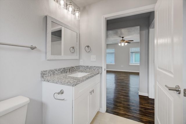 513 Hospital Street, Tomball, TX 77375