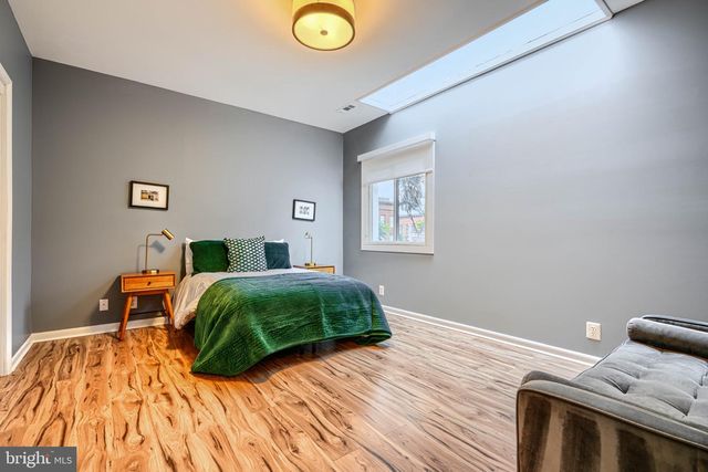 715 LOVEGROVE, Baltimore, MD 21202
