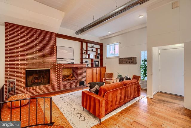 715 LOVEGROVE, Baltimore, MD 21202