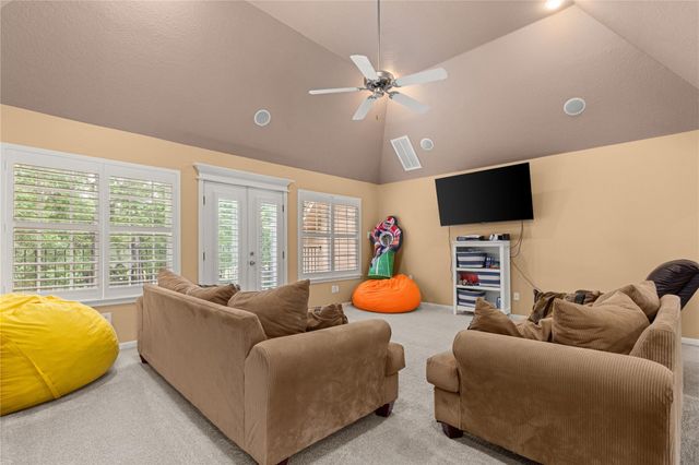 4623 Breezy Point Drive, Houston, TX 77345