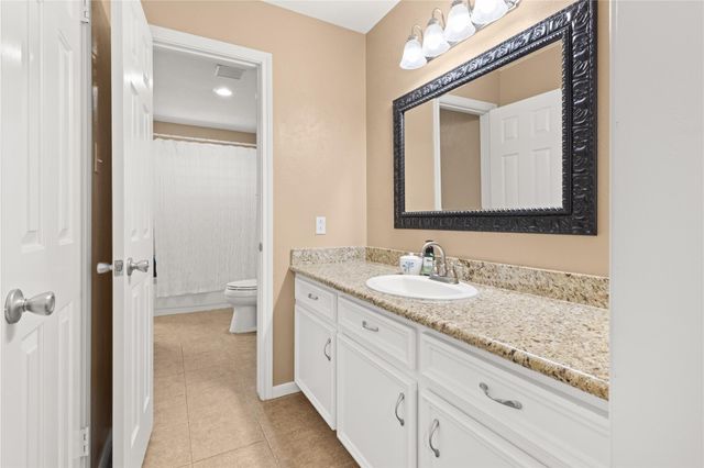 4623 Breezy Point Drive, Houston, TX 77345