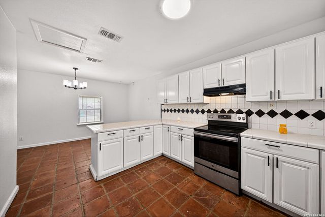 3007 ARAGON DR, San Antonio, TX 78211