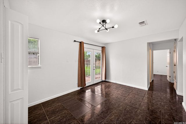 3007 ARAGON DR, San Antonio, TX 78211