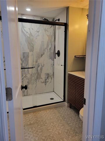 81 East Street, Buffalo, NY 14207