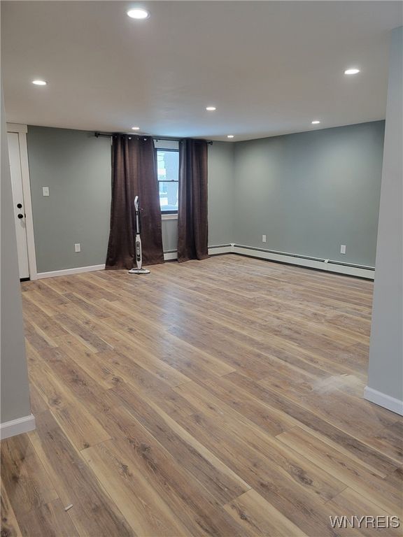 81 East Street, Buffalo, NY 14207