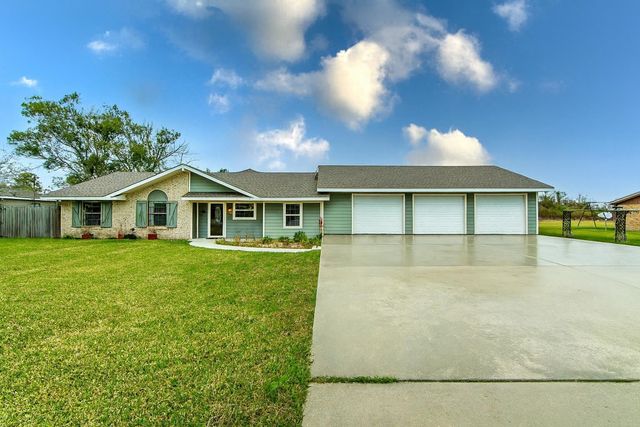 262 Leblanc Drive, Lockport, LA 70374
