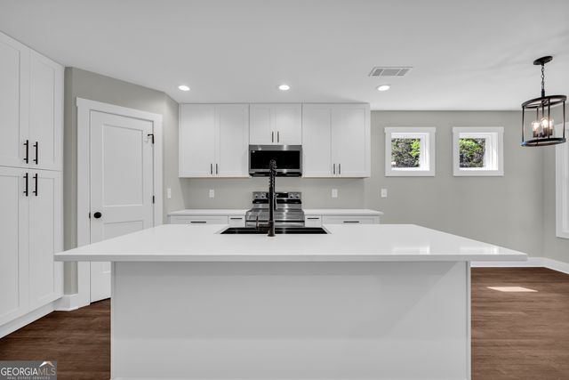 618 Highland Avenue, Hartwell, GA 30643