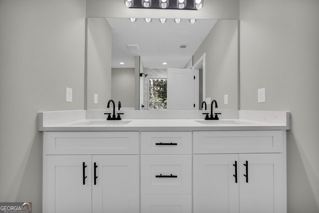 618 Highland Avenue, Hartwell, GA 30643