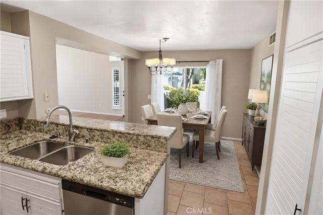 23971 Arroyo Park 82, Valencia, CA 91355
