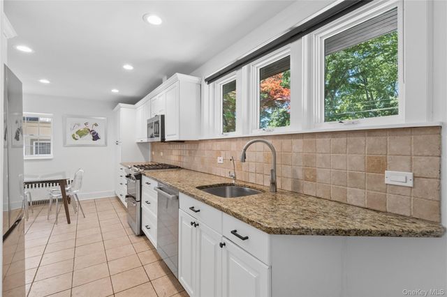 65 Wildwood Road, New Rochelle, NY 10804