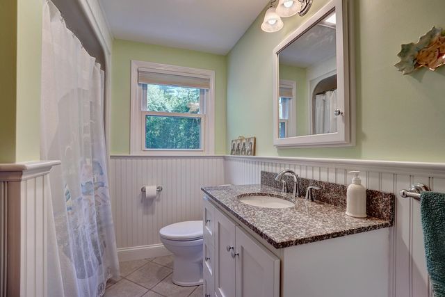 244 Ash Swamp Road, Newmarket, NH 03857
