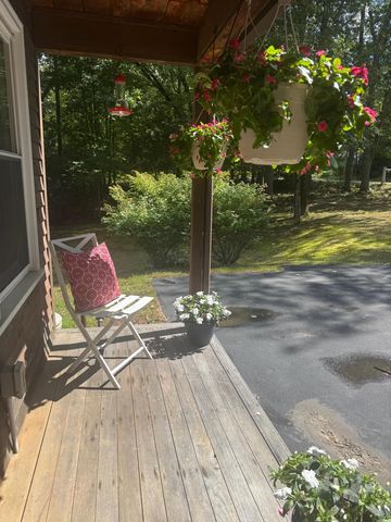 244 Ash Swamp Road, Newmarket, NH 03857