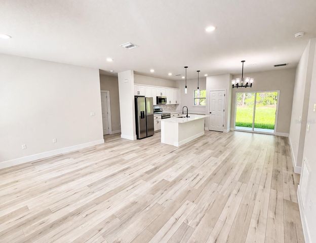 8665 N ZURICH WAY, Dunnellon, FL 34434
