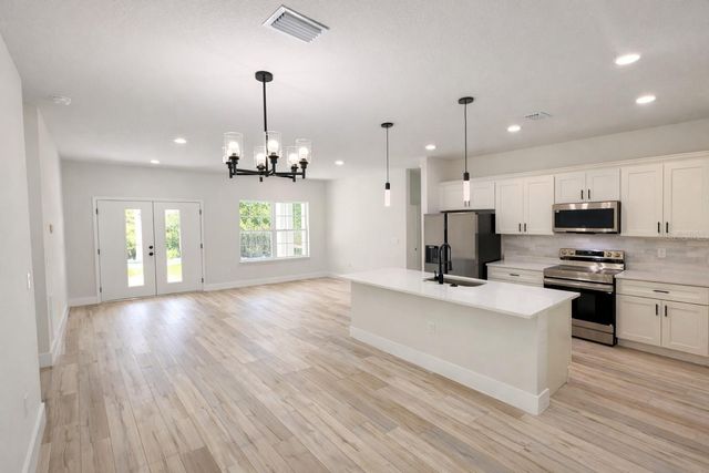 8665 N ZURICH WAY, Dunnellon, FL 34434
