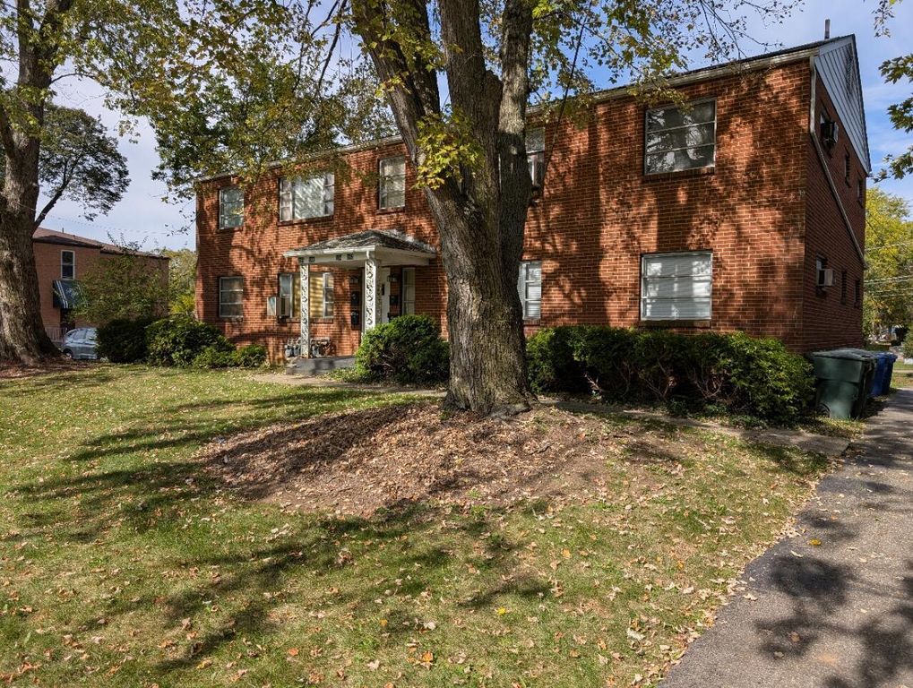 162 Broad Meadows Boulevard, Columbus, OH 43214