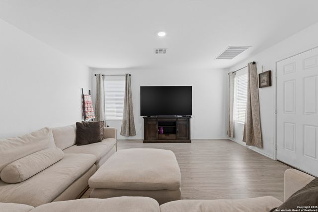 13923 Jersey Cow, San Antonio, TX 78252