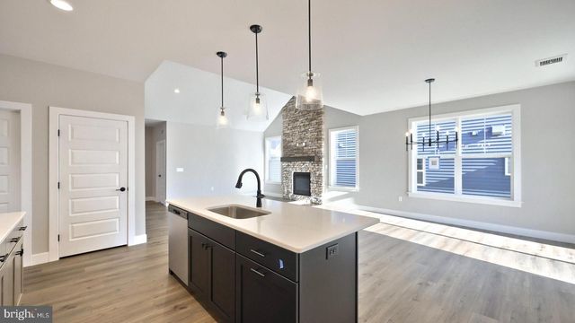 504 HAMILTON LN, Annville, PA 17003