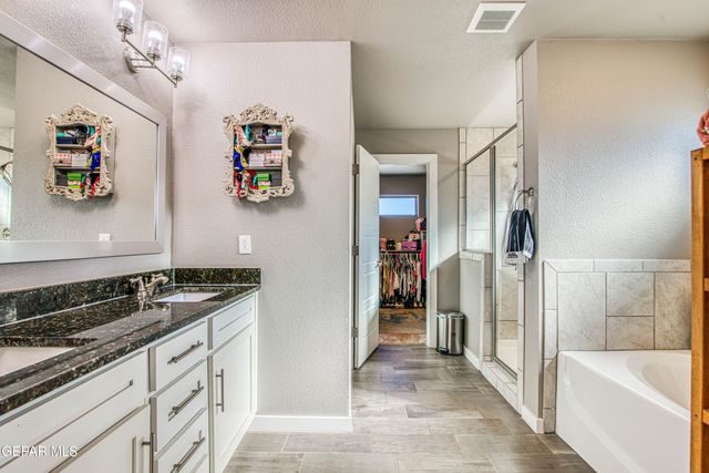 12526 Breeder Cup Way, El Paso, TX 79928