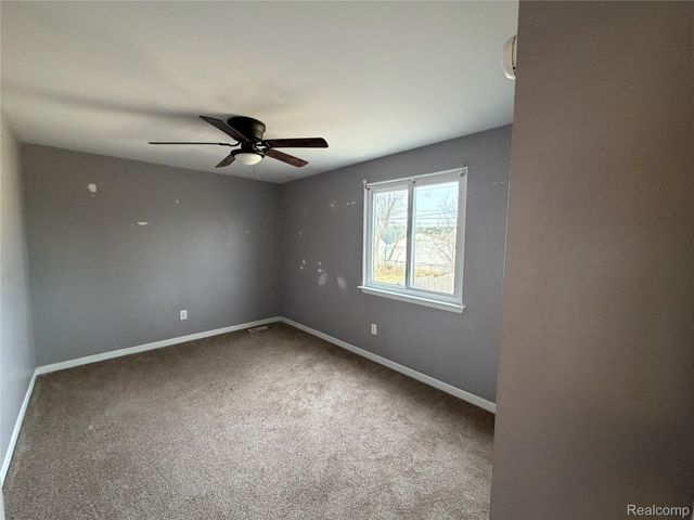 30510 Groveland Street, Madison Heights, MI 48071