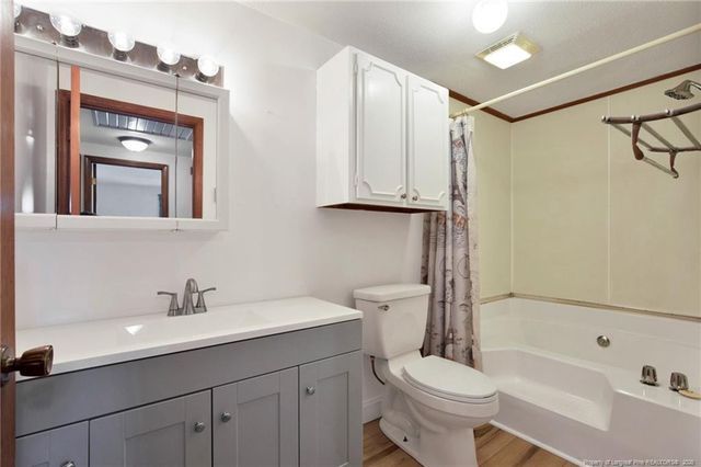 567 Johns Road, Maxton, NC 28364